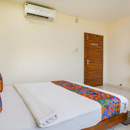Fabhotel Sukh Vilas Indore Exteriör bild