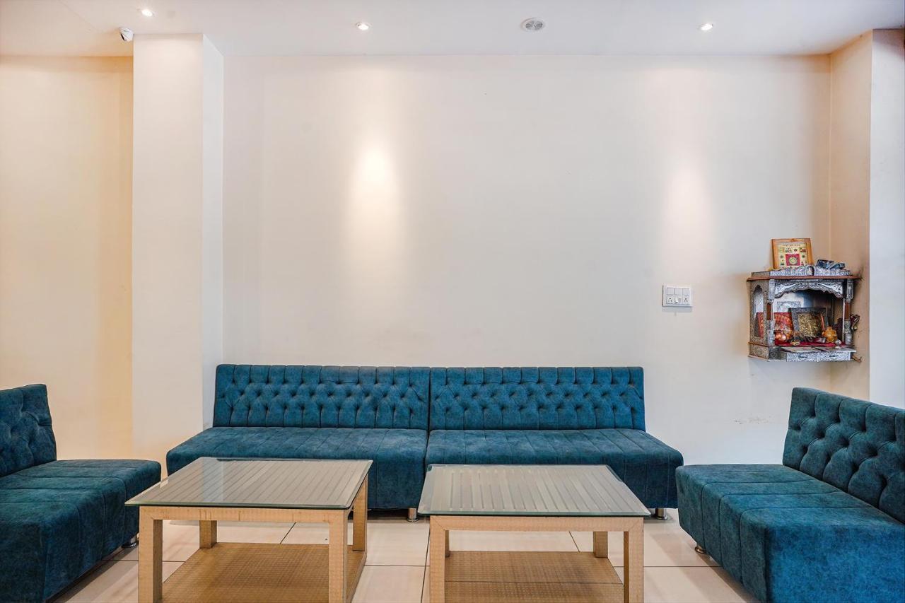 Fabhotel Sukh Vilas Indore Exteriör bild