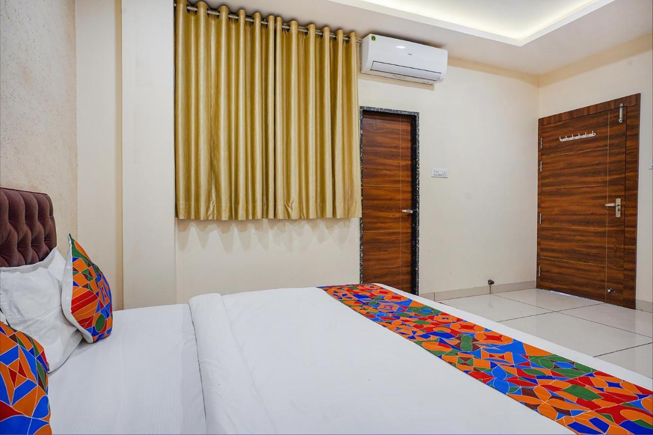 Fabhotel Sukh Vilas Indore Exteriör bild